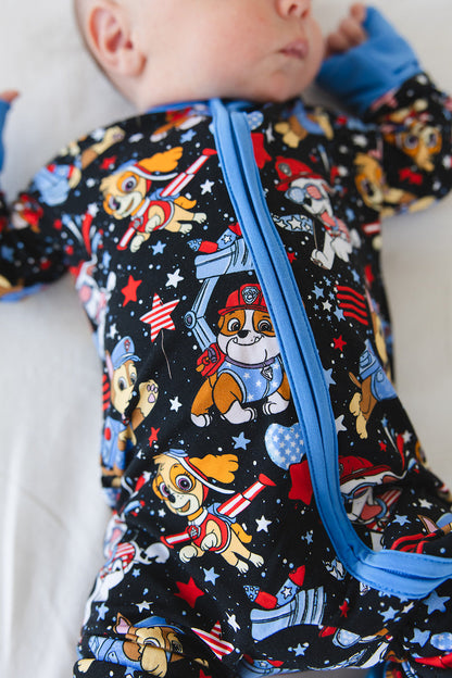 Red, Woof & Blue: Zippy